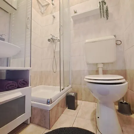 Studioapartman Bb5, Appartamento
